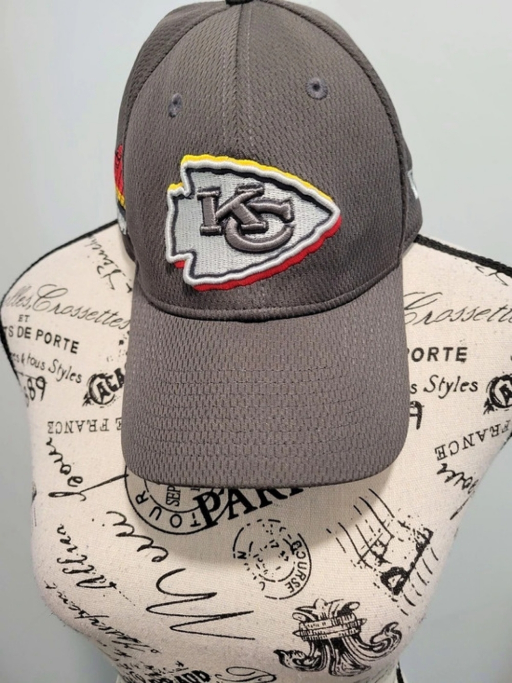 New Era Kansas City Chiefs 39THIRTY Gray Medium/Large Like